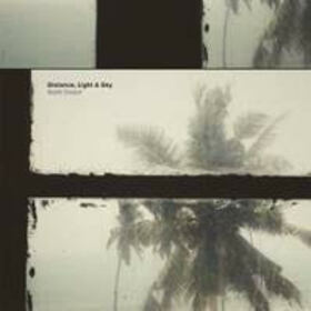 DISTANCE LIGHT & SKY - GOLD COAST