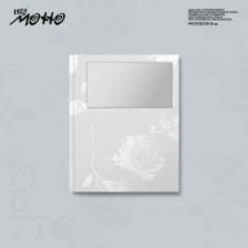 ITZY - MOTTO (PHOTOBOOK B VER.)