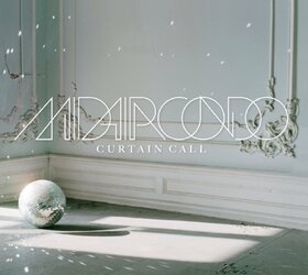 MIDAIRCONDO - CURTAIN CALL