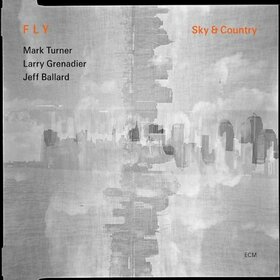 FLY TRIO - SKY & COUNTRY