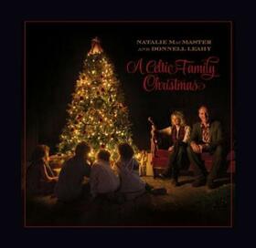 MACMASTER, NATALIE - A CELTIC FAMILY CHRISTMAS