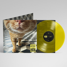 MUCHO - PUEDE MARTI BAJAR A JUGAR? -LTD YELLOW-